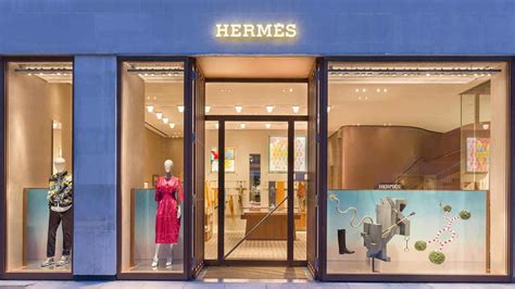 hermes bond